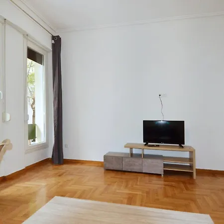 Apartment An Urban At Plateia Koliatsou