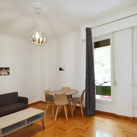 An Urban At Plateia Koliatsou Apartment Athens